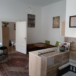 Valentin Apartman , Budapest Ungheria