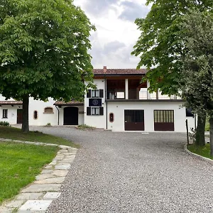 Poggiacolle Montecalvo Versiggia