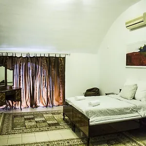 travel-inn-apartments.inbudapesthotels.com/