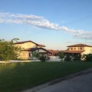 Corte Di Tosina בית חווה